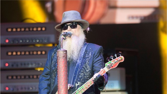 VOICI : Mort de Dusty Hill, le bassiste du groupe ZZ Top, à 72 ans