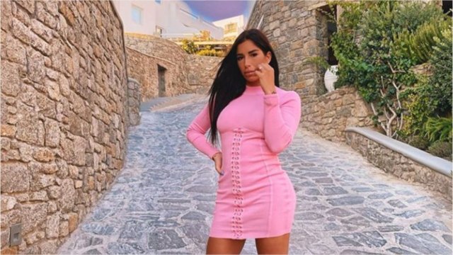 VOICI : Liam Di Benedetto s'est mariée dans une tenue à la fois élégante et sexy