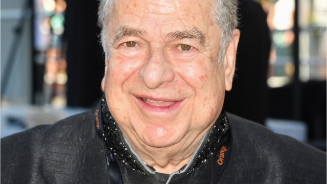 VOICI : Paul-Loup Sulitzer a 75 ans : que devient l’écrivain et milliardaire déchu ?