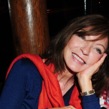 VOICI social : Mort tragique de Marie-France Pisier : retour sur les circonstances suspectes de son décès (1)