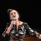 VOICI SOCIAL : Catherine Ringer annule subitement ses concerts : de quoi souffre la chanteuse ?