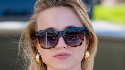 VOICI - Chloé Jouannet vaccinée : l'actrice évoque un effet secondaire très désagréable