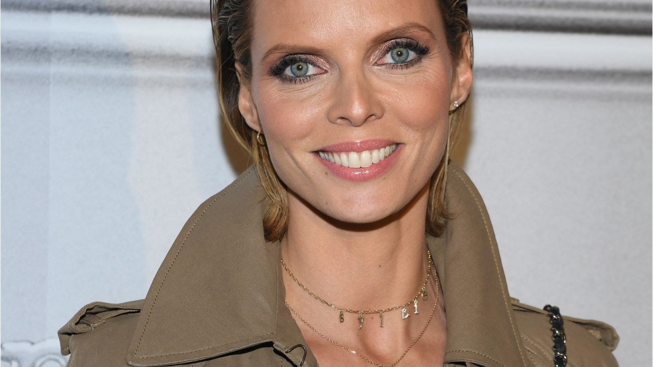 VOICI : Miss France : Sylvie Tellier craint que l’élection ne soit « encore reportée "