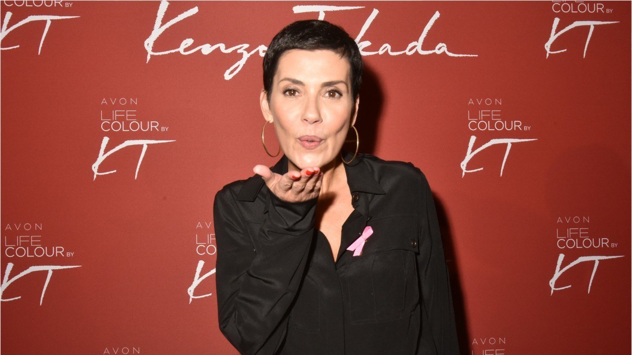 VOICI - Cristina Cordula en vacances au Cap Ferret : elle s'éclate en compagnie de célèbres amis