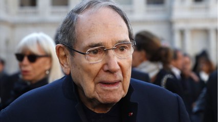VOICI - Robert Hossein : ce terrible drame où il a vu sa compagne être brûlée vive