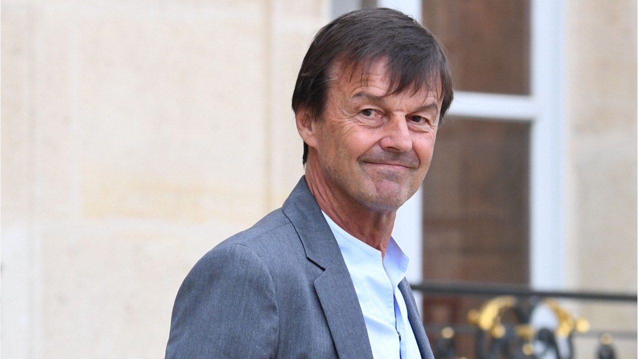 VOICI : "Une manœuvre indigne" : Nicolas Hulot porte plainte pour une utilisation frauduleuse de son image