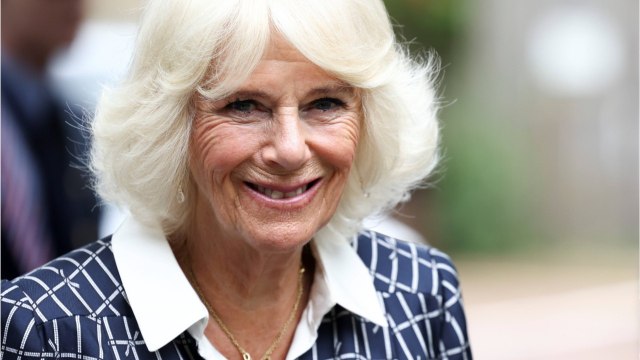 Voici - Camilla Parker Bowles : ce drôle de surnom que lui donnent George, Charlotte et Louis