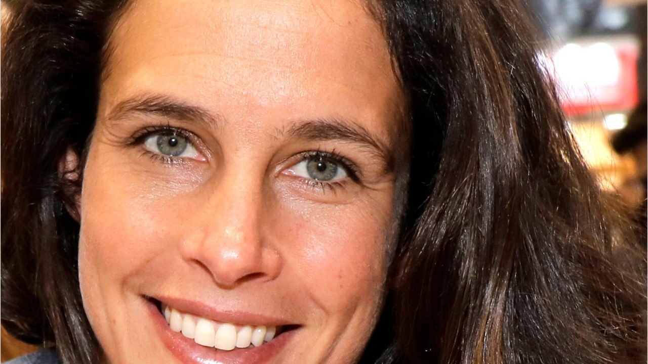 VOICI - PHOTO Clémence Castel en couple avec une femme : son ex Mathieu Johann réagit à son coming-out