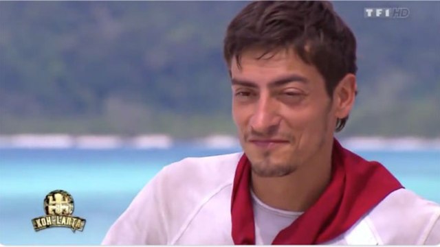 Voici - PHOTO Claude (Koh-Lanta) : ses abonnés sont choqués par ses biceps