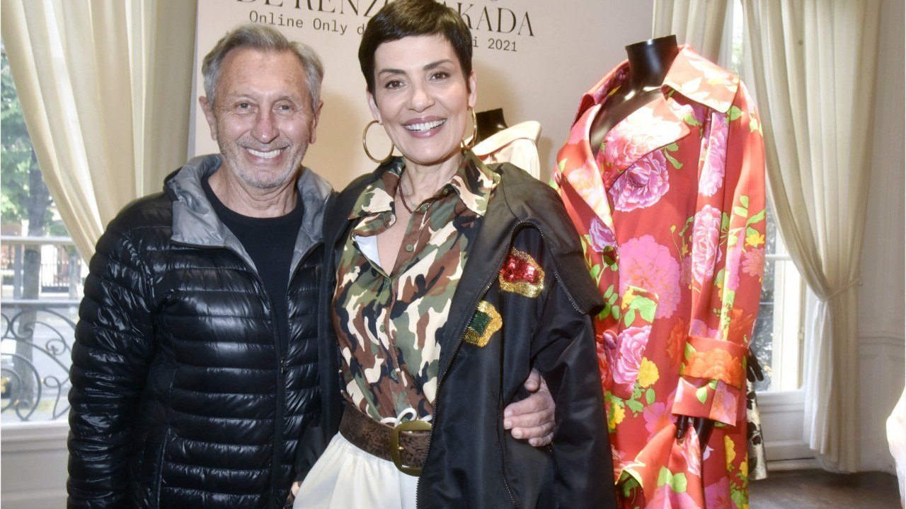 Voici - PHOTO Cristina Cordula méconnaissable : le fashion faux pas de la styliste surprend la Toile