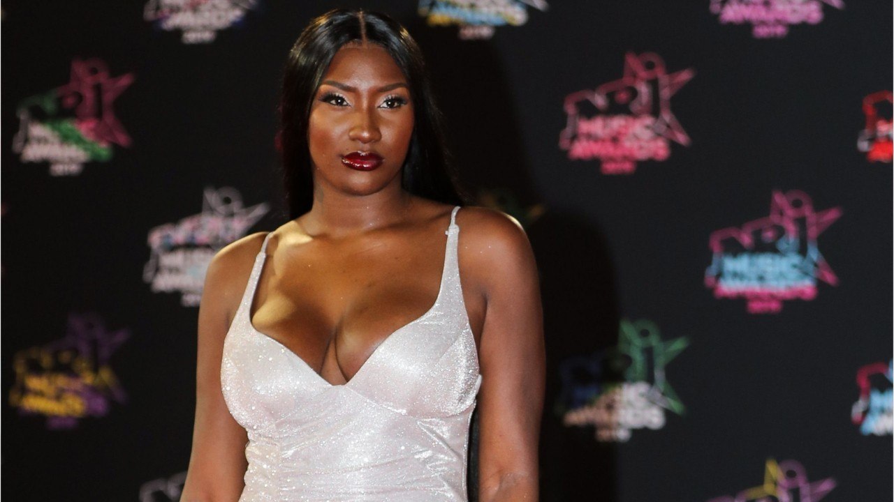 VOICI-PHOTO Aya Nakamura montre ses formes dans une tenue sexy, ses fans sont conquis