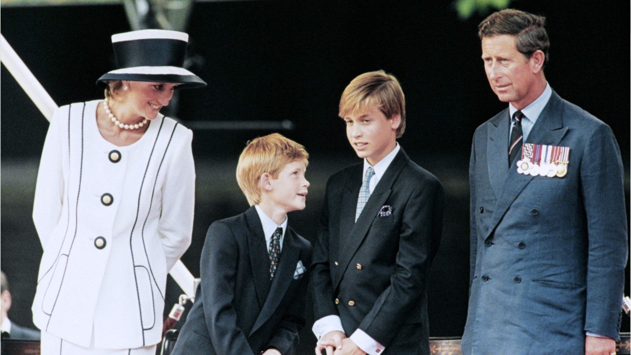 VOICI : William et Harry : cette promesse faite à Lady Diana qu'ils ont brisée
