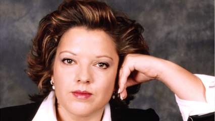 VOICI - PHOTO Laurence Boccolini partage un souvenir de l'époque « difficile " mais « géniale " du Maillon Faible, qui fête ses 20 ans