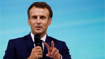 VOICI - Emmanuel Macron proche de Cyril Hanouna : ce sujet qu'ils abordent régulièrement