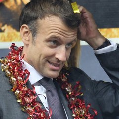VOICI :SOCIAL  "Tenue décente exigée " : les propos d’Emmanuel Macron sur les crop top choquent les internautes