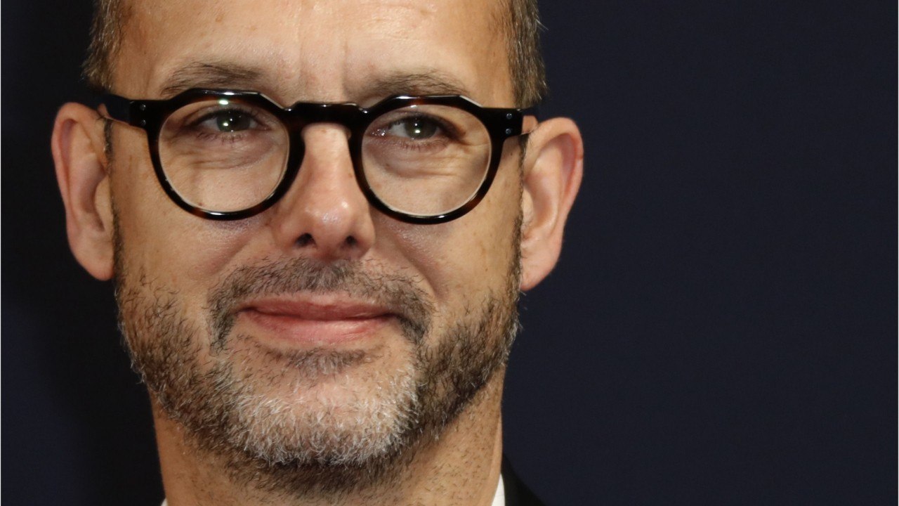 VOICI - Maurice Barthélémy ne veut pas revenir dans Les Robins des bois et tacle la réunion de Friends