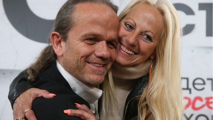 VOICI - Fort Boyard : pourquoi Passe-Partout ne parle jamais dans l'émission de France 2 ?