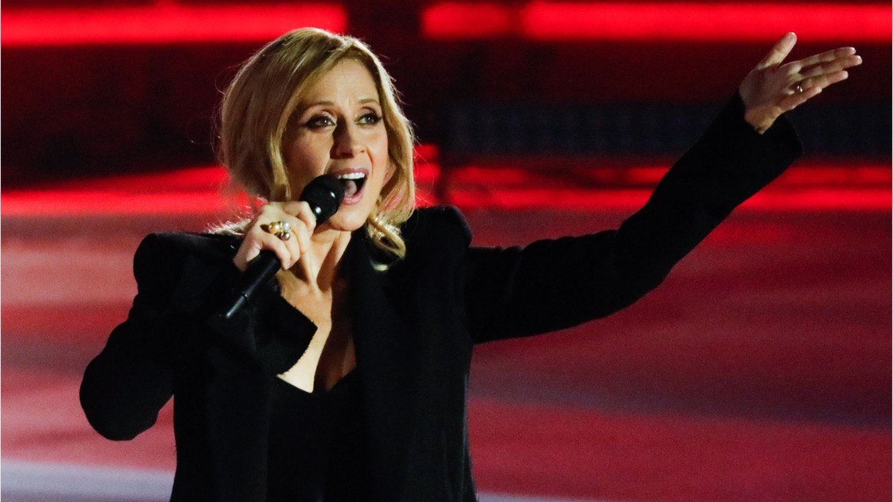VOICI :  Lara Fabian mariée à Gabriel di Giorgio : sa tendre déclaration d'amour pour leur anniversaire de mariage