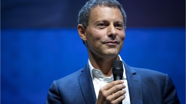 VOICI - Marc-Olivier Fogiel ému par le vibrant appel de Mohamed Bouhafsi, qui révèle avoir été un enfant battu