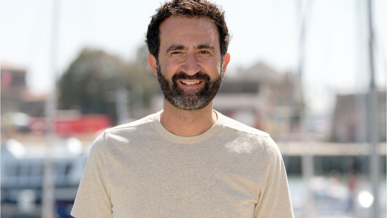 Voici -  Joyeux Anniversaire mon Amour ! En ce jour très spécial, je voulais te dire combien je t’aime, toi qui m’a donné des Enfants Formidables et ton soutien durant toutes ces années