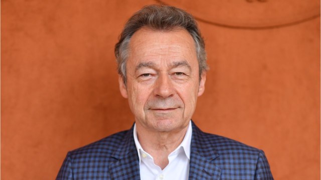 VOICI - « Grand manque : Michel Denisot rend hommage à son ami Coluche disparu il y a déjà 35 ans