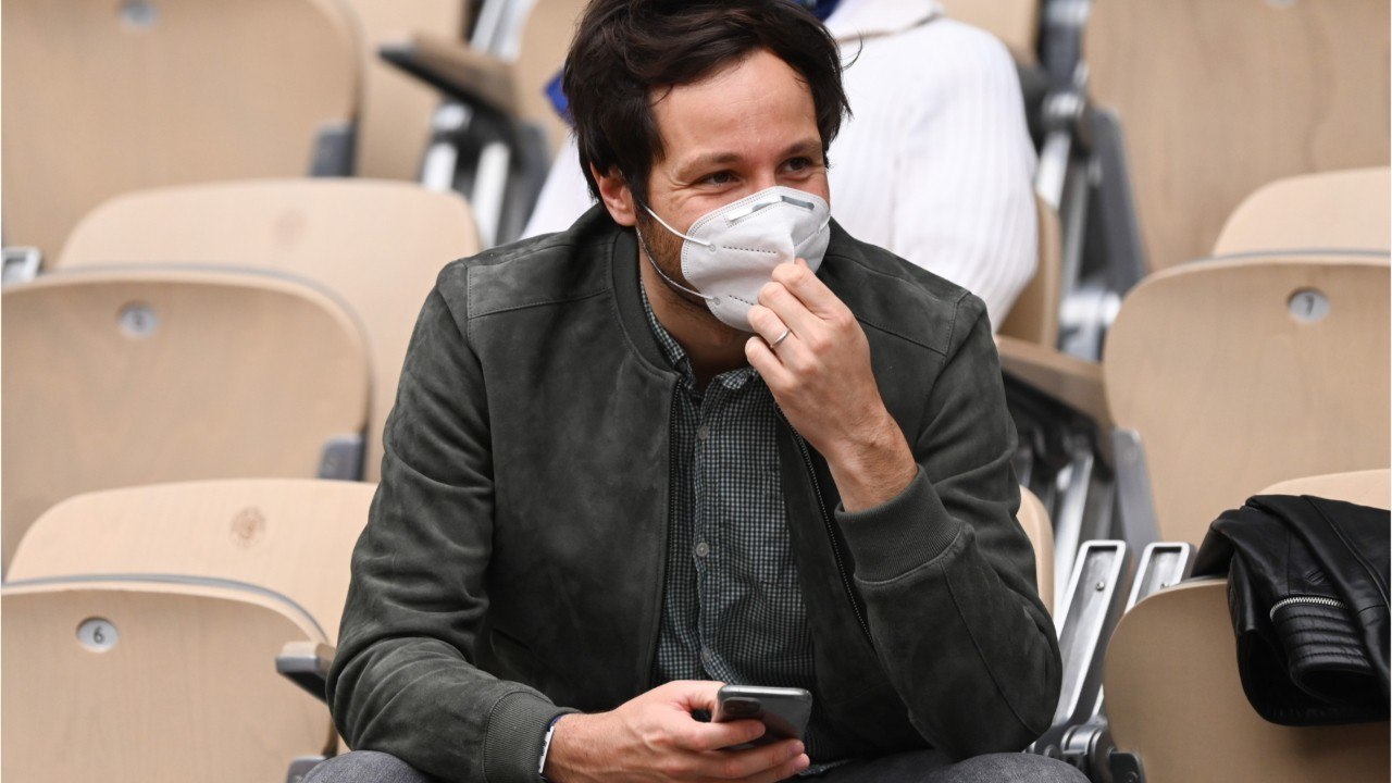 Voici - « C’était Fifa-weed ! " : Vianney raconte ses vacances en Jamaïque avec Kendji Girac