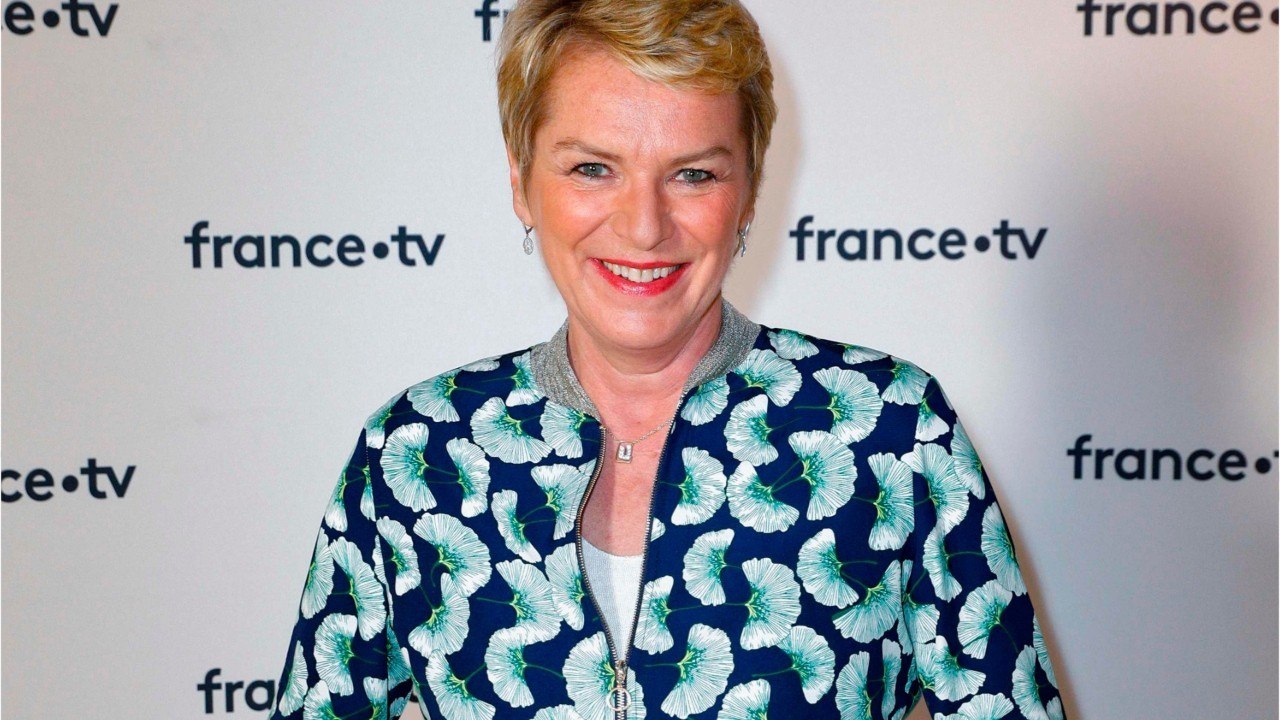 VOICI : Elise Lucet : la condition non négociable qu’elle a imposée aux équipes d’Envoyé Spécial et Cash Investigation