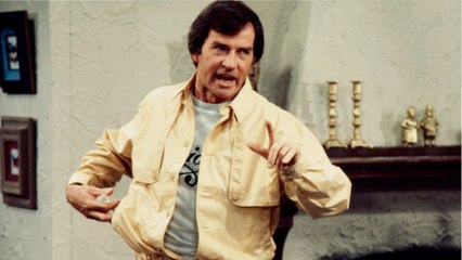 VOICI : Mort de Robert Hogan, acteur de The Wire et Arabesque, à l'âge de 87 ans