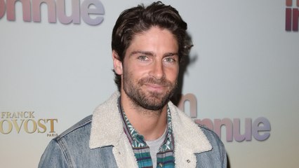 VOICI - Tom Leeb : une ancienne partenaire de Sous le soleil dénonce son attitude sur le tournage