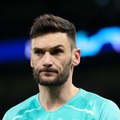 VOICI - Hugo Lloris : Ce Gros Coup De Sang En Plein Match