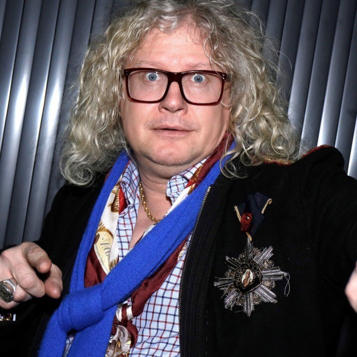 VOICI SOCIAL -Affaire Conclue : Pierre-Jean Chalençon Écarté, Sophie Davant Réagit Pour La Première Fois (1)