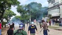 Se registran enfrentamientos en la sede de los trabajadores campesinos de Santa Cruz