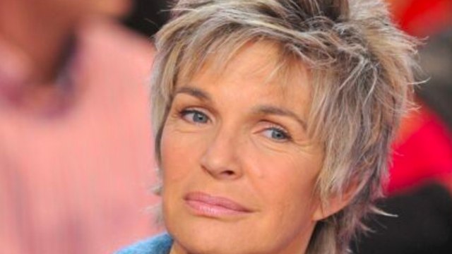 VOICI : Véronique Jannot : ce deuil impossible que l'actrice n'est parvenue à faire que tardivement