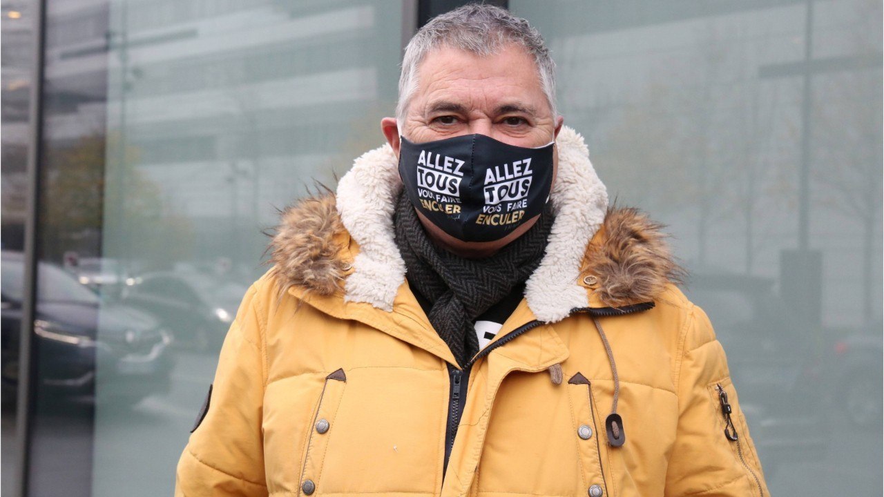 VOICI - Éric Dupond-Moretti descend Jean-Marie Bigard et ses propos terribles sur l'étoile jaune