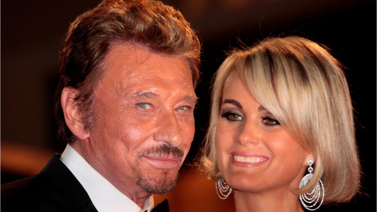 VOICI : Laeticia Hallyday : ce clin d’oeil à Johnny Hallyday qui prouve qu’elle ne l’a pas oublié