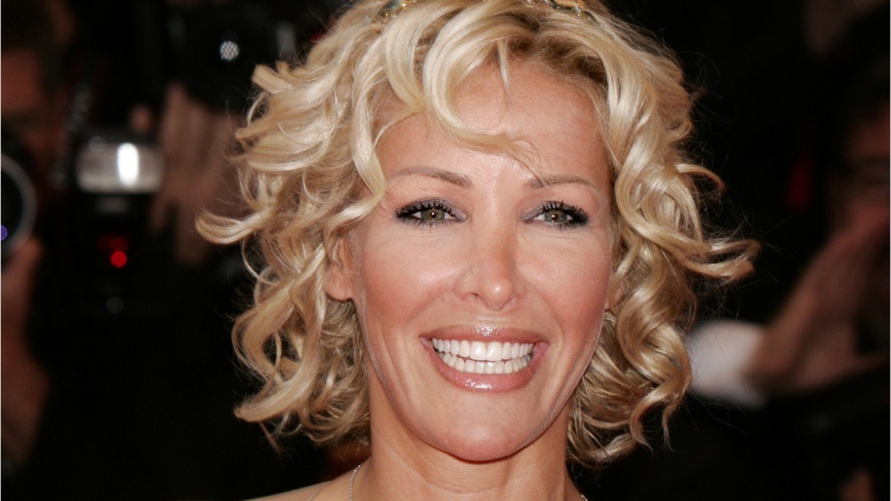 VOICI : Ophélie Winter : cette habitude choquante lorsqu'elle était en couple avec MC Solaar