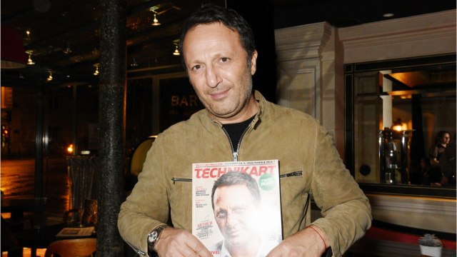 VOICI - Arthur explique pourquoi il a toujours les mêmes invités dans ses émissions