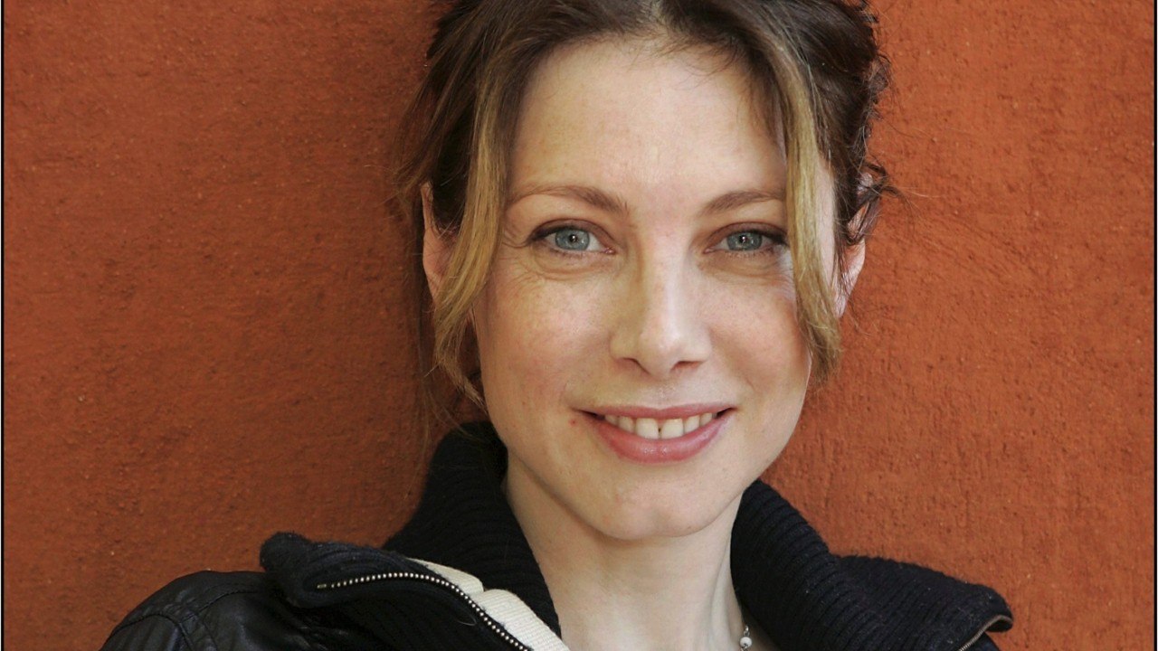 VOICI - Mallaury Nataf : cette star d'AB Productions avec qui elle a vécu une histoire d'amour secrète