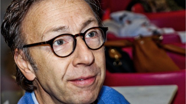 Voici - Stéphane Bern : ce qu'il pense vraiment de Laurence Boccolini, à ses côtés pour l'Eurovision