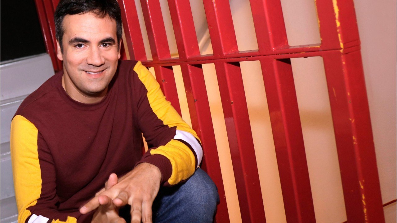 VOICI - Alex Goude : comment il se prépare aux retrouvailles avec son fils