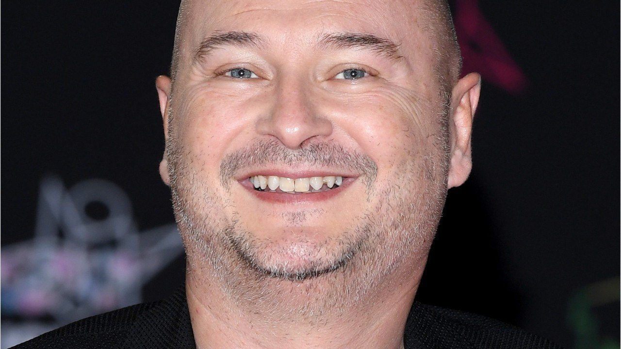 VOICI - Cauet, divorcé, révèle avoir retrouvé l'amour : découvrez l'heureuse élue