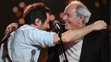 VOICI - Vianney taclé par Véronique Sanson : cette critique sur son physique qui le fait beaucoup rire