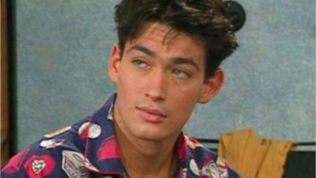 VOICI : David Proux (Étienne) de retour dans Les Mystères de l'amour 29 ans après son départ : pourquoi avait-il quitté Hélène et les garçons à l'époque ? (2)