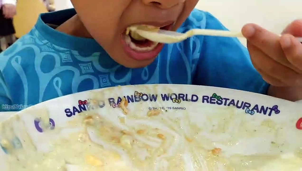 Part 6 Mukbang Kid makan nasi omelet lucu di Sanrio Rainbow World Restaurant sanrio puroland Tokyo Jepang
