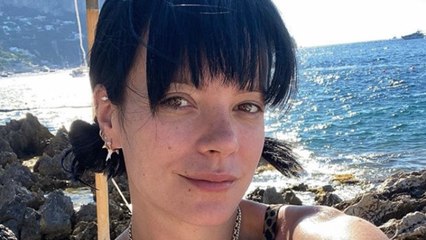VOICI Lily Allen célèbre un bel événement, ses fans l’applaudissent