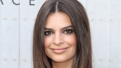 VOICI : PHOTO Emily Ratajkowski enceinte : elle éblouit ses fans en prenant la pose sur un bateau