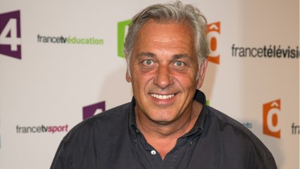 VOICI La maison France 5 : premières tensions entre la chaîne et Stéphane Thébaut