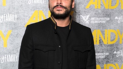 VOICI - Kev Adams : son commentaire sur la poitrine de Sandrine Quétier dans Mask Singer choque la Toile