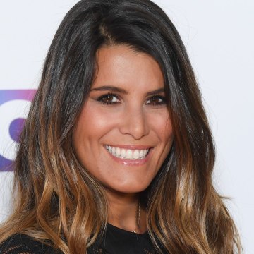 VOICI -SOCIAL Karine Ferri : cette surprenante décision qui va décevoir les fans de Grégory Lemarchal