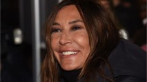 VOICI - Zazie explique pourquoi elle se retrouve confinée avec deux amis